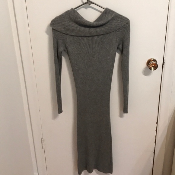 Gray turtleneck long sleeves dress - Picture 2 of 4